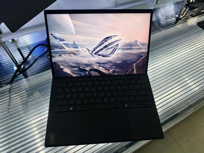 本预约页面上线月到手新品这样选不出错！pg电子免费模拟器ROG 2025笔记(图7)