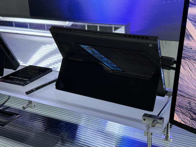 本预约页面上线月到手新品这样选不出错！pg电子免费模拟器ROG 2025笔记(图3)